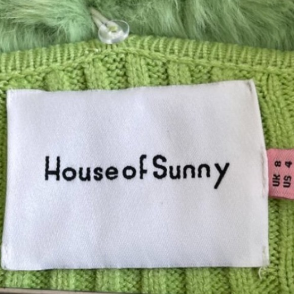 🎈SOLD HOUSE OF SUNNY Lime ribbed cardigan with faux fur cuffs and collar 4 - Picture 15 of 16